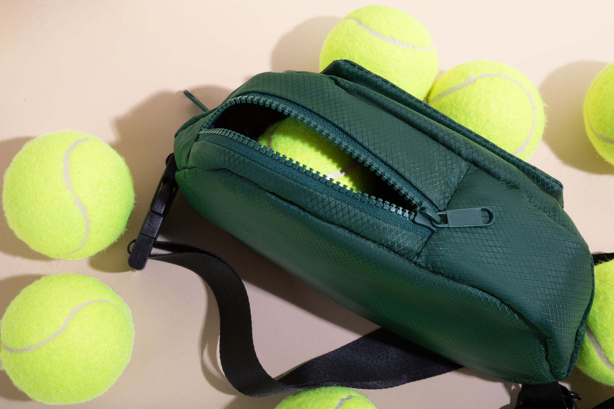 Frances dogs bag PlayWalk ball pocket zipper easy